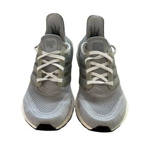 Adidas Ultra Boost gray silver size 7